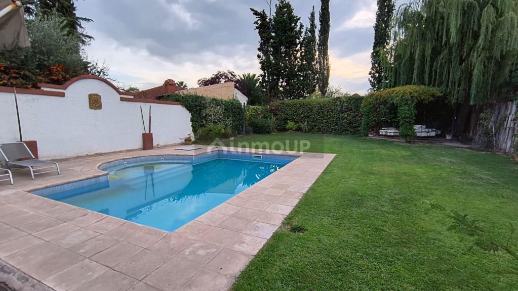 Casa en Venta en Lujan de Cuyo, Mendoza - USD 240.000 | Inmoup - 8