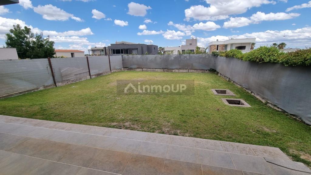 Casa en Alquiler en Godoy Cruz, Mendoza