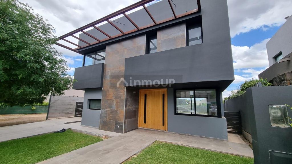 Casa en Alquiler en Godoy Cruz, Mendoza