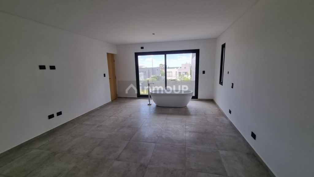 Casa en Alquiler en Godoy Cruz, Mendoza
