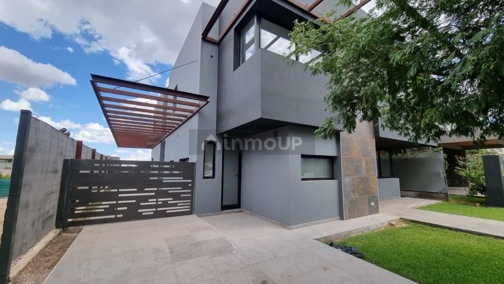 Casa en Alquiler en Godoy Cruz, Mendoza