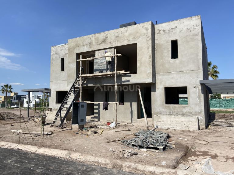 Casa en Venta en Lujan de Cuyo, Mendoza