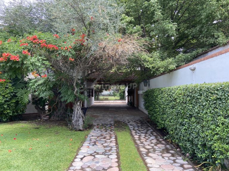 Casa en Alquiler en Lujan de Cuyo, Mendoza