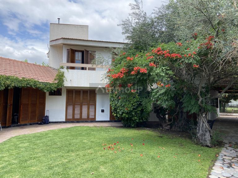 Casa en Alquiler en Lujan de Cuyo, Mendoza