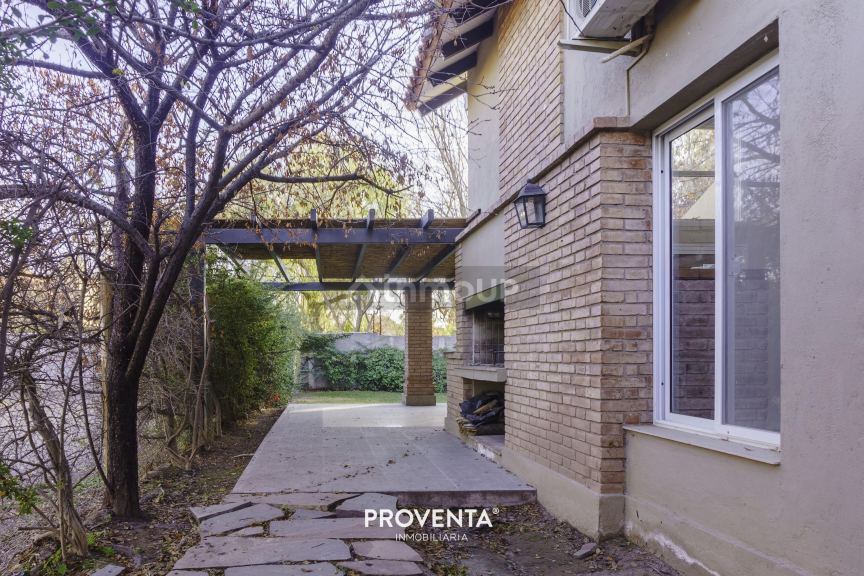 Casa en Venta en Guaymallen, Mendoza