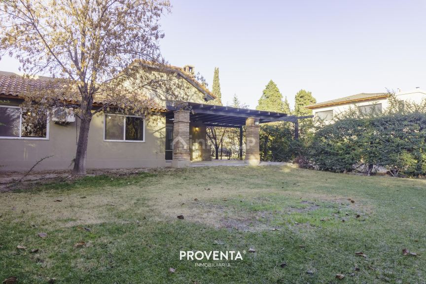 Casa en Venta en Guaymallen, Mendoza