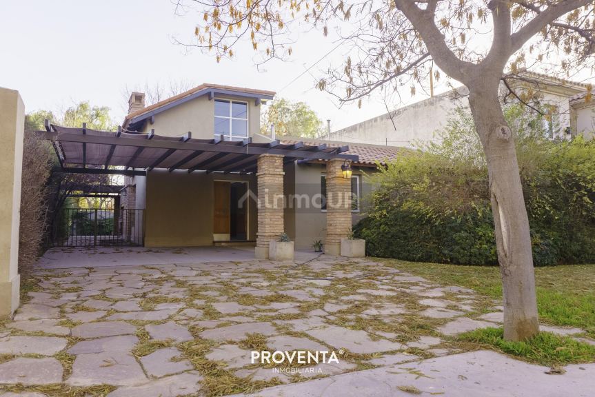 Casa en Venta en Guaymallen, Mendoza