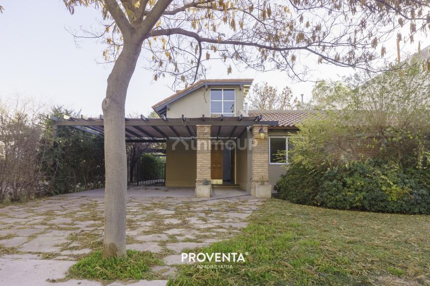 Casa en Venta en Guaymallen, Mendoza