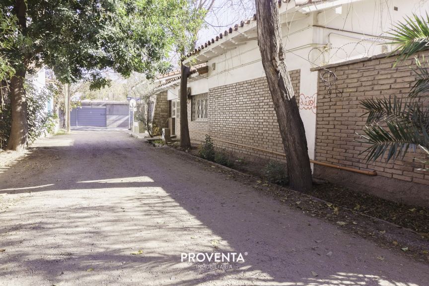 Casa en Alquiler en Capital, Mendoza