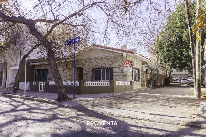 Casa en Alquiler en Capital, Mendoza