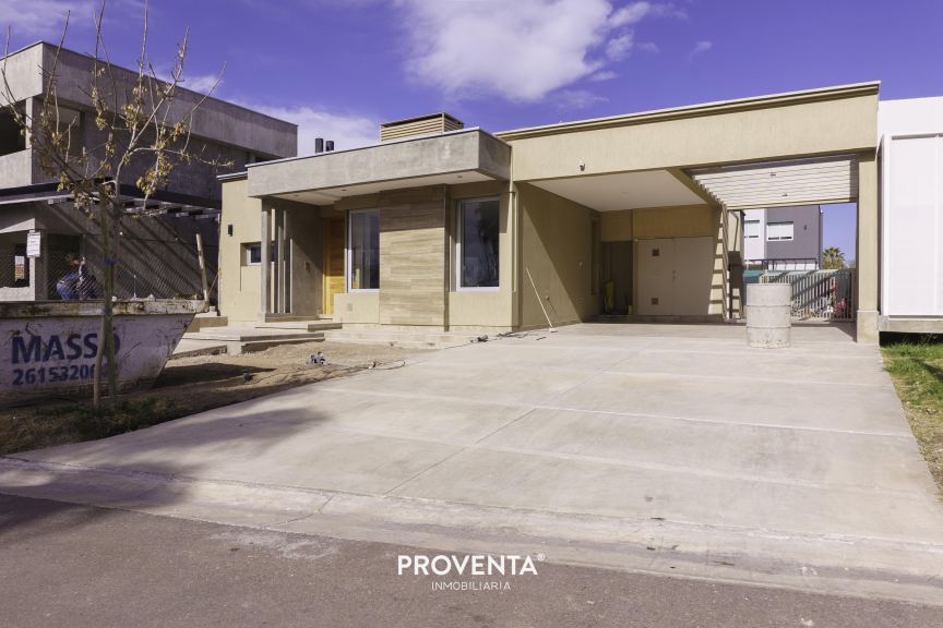 Casa en Venta en Maipu, Mendoza