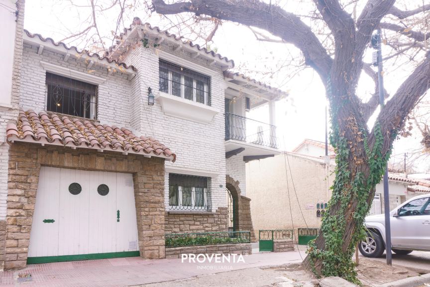 Casa en Venta en Capital, Mendoza