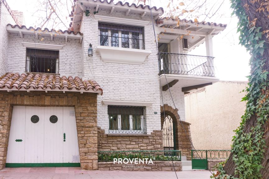 Casa en Venta en Capital, Mendoza