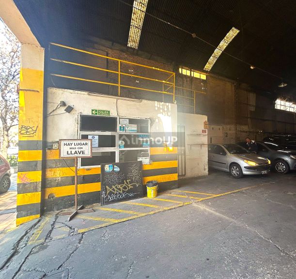 Playa de Estacionamiento en Venta en Capital, Mendoza