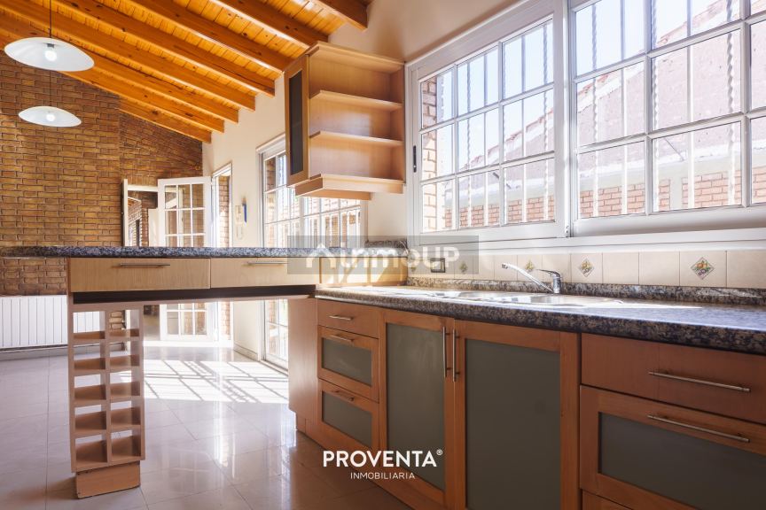 Casa en Venta en Guaymallen, Mendoza