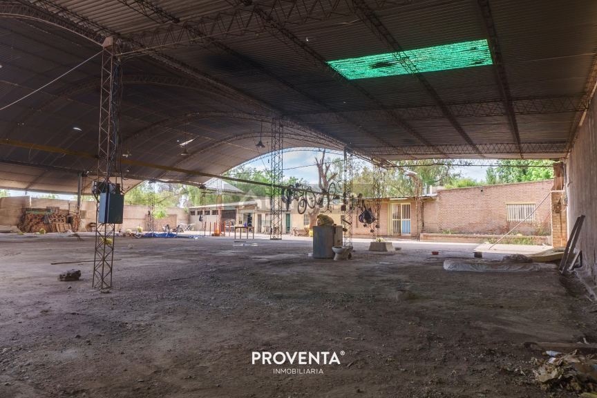 Galpon en Venta en Godoy Cruz, Mendoza