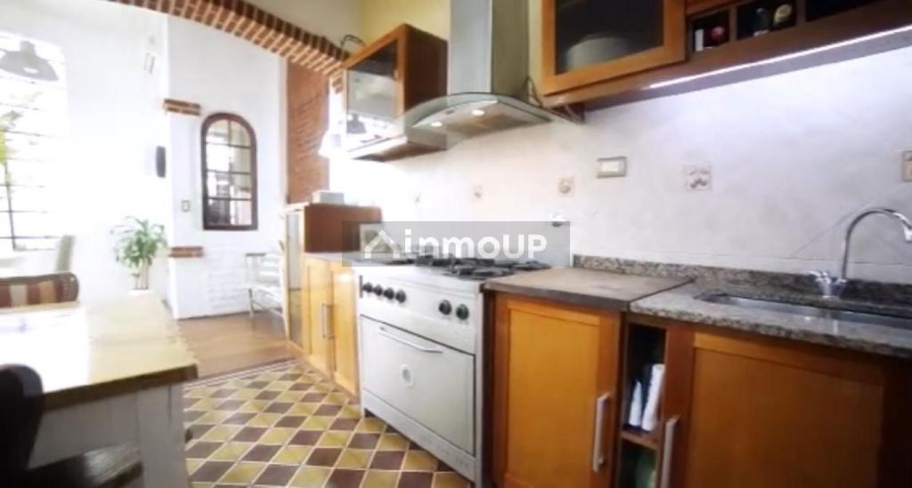 Casa en Venta en General San Martin, G.B.A. Zona Norte