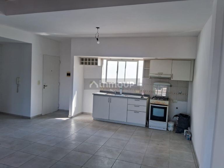 Departamento en Venta en General San Martin, G.B.A. Zona Norte