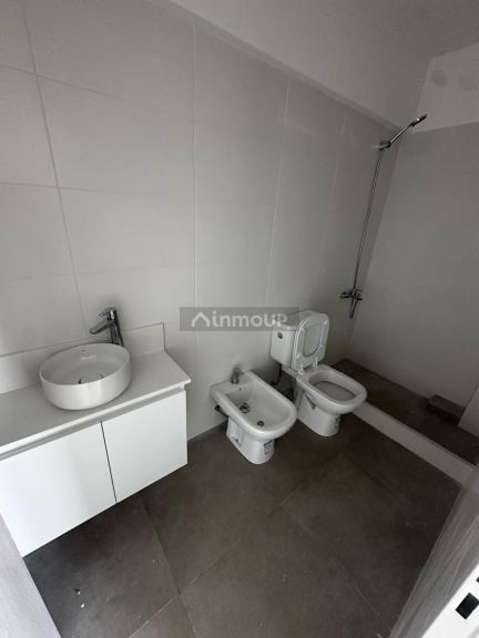 Local Comercial en Venta en General San Martin, G.B.A. Zona Norte