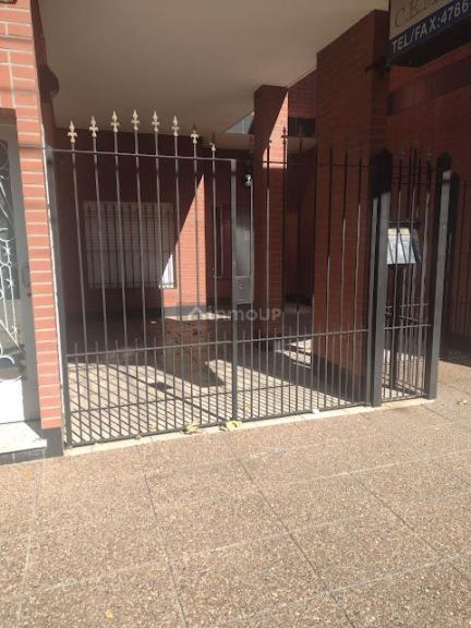 Casa en Venta en Vicente Lopez, G.B.A. Zona Norte - USD 220.000 | Inmoup - 50