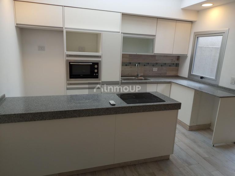 P H en Venta en General San Martin, G.B.A. Zona Norte