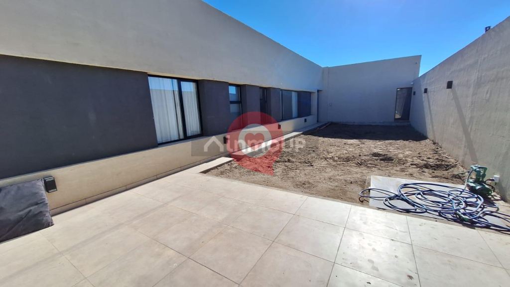 Casa en Venta en Confluencia, Neuquen
