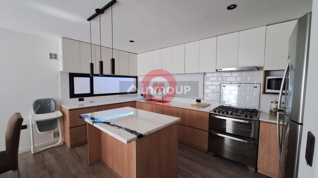 Casa en Venta en Confluencia, Neuquen