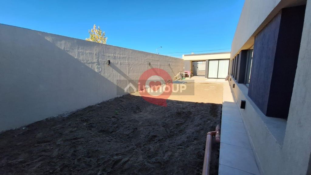 Casa en Venta en Confluencia, Neuquen