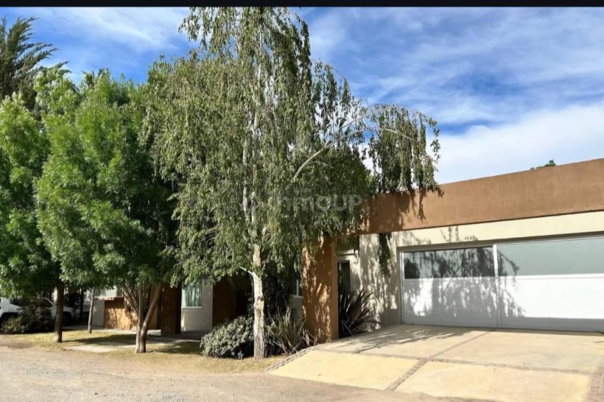 Casa en Venta en Confluencia, Neuquen