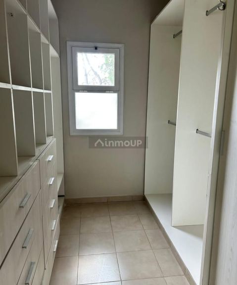 Casa en Venta en Confluencia, Neuquen