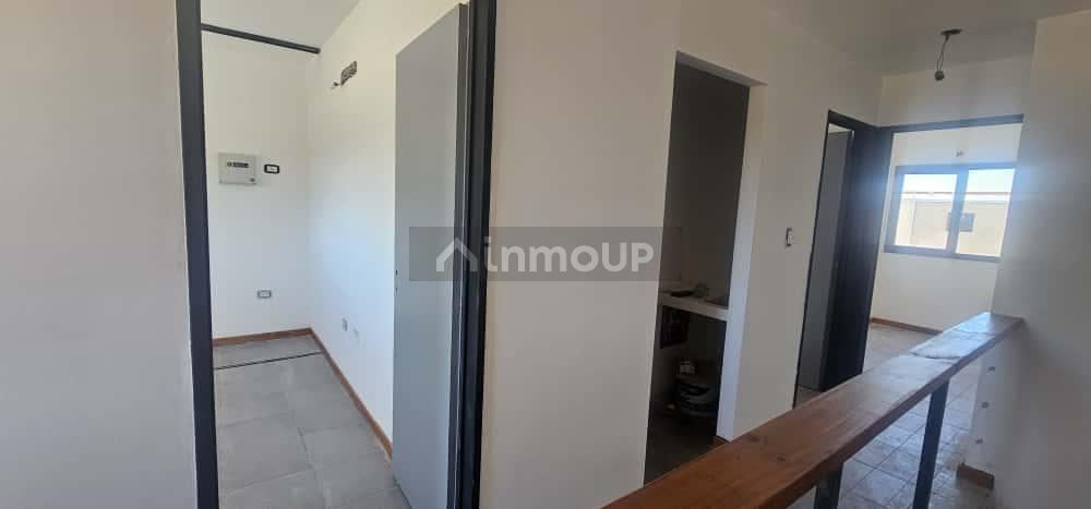 Casa en Venta en Confluencia, Neuquen - USD 192.000 | Inmoup - 6