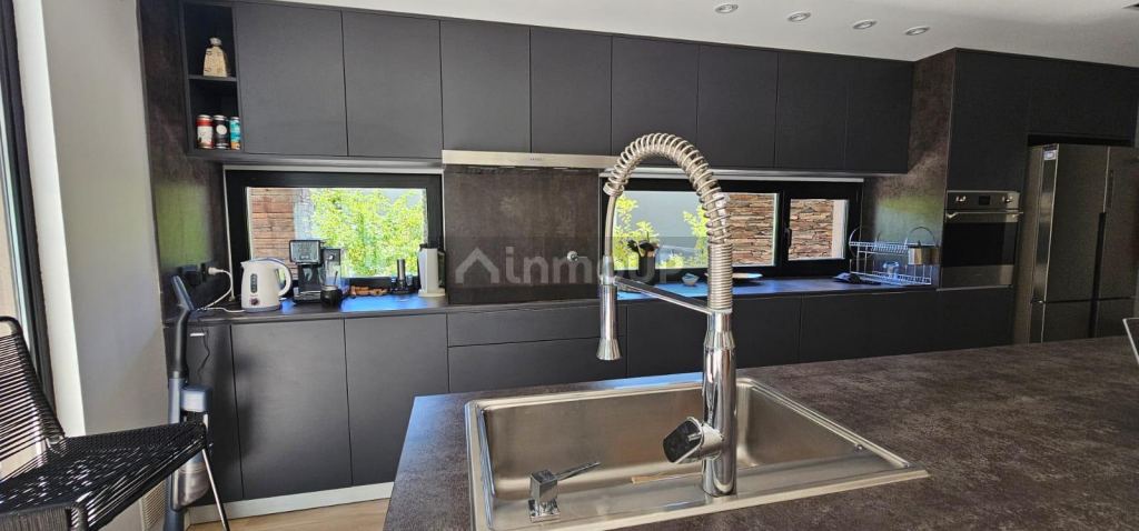 Casa en Alquiler en Neuquen, Neuquen