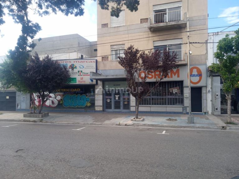 Local Comercial en Alquiler en Confluencia, Neuquen