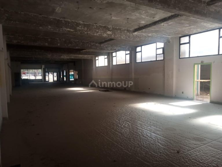 Local Comercial en Alquiler en Confluencia, Neuquen