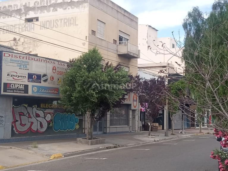 Local Comercial en Alquiler en Confluencia, Neuquen