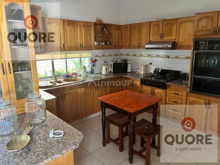 Casa en Venta en Neuquen, Neuquen