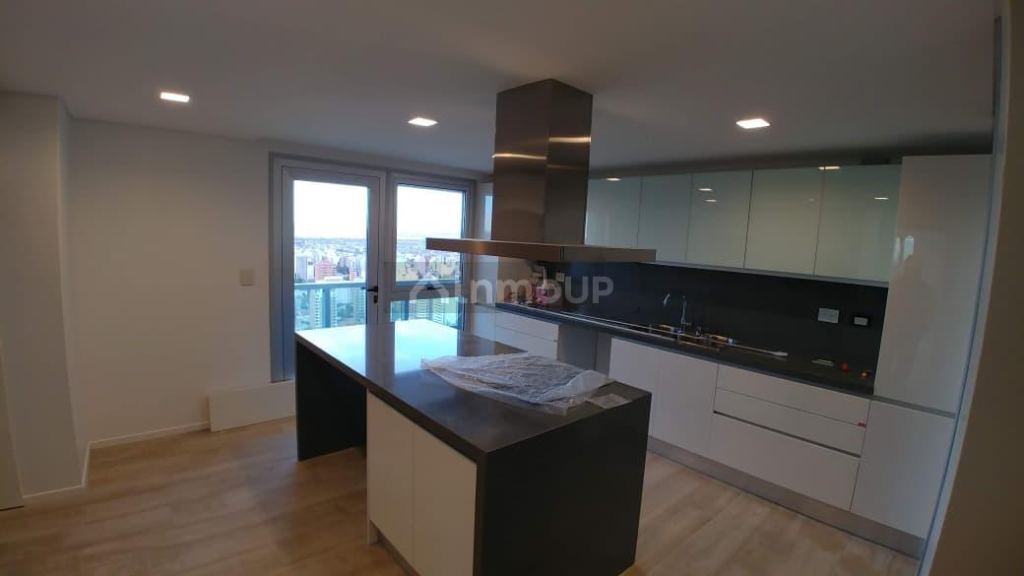 Departamento en Alquiler en Neuquen, Neuquen