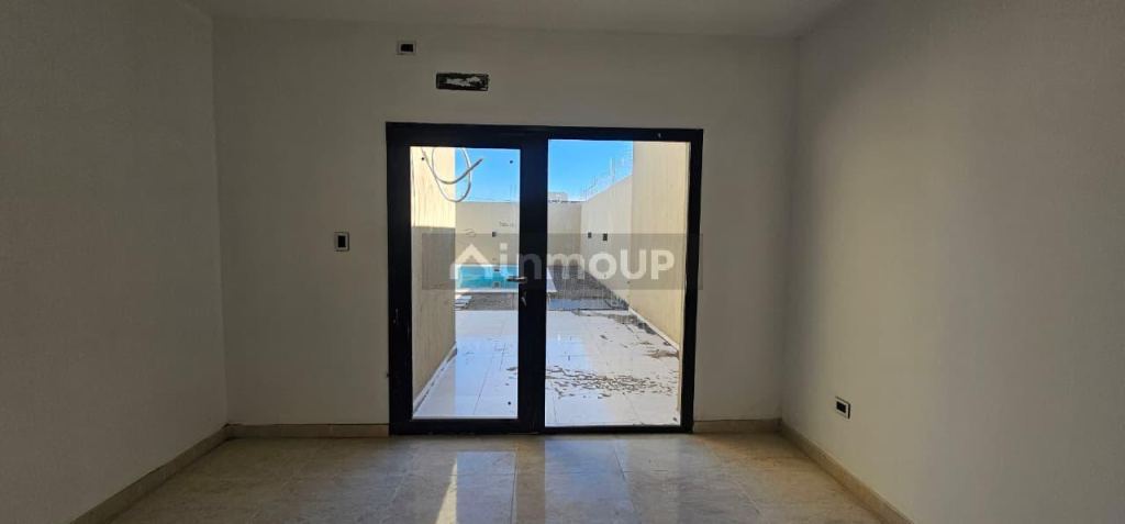 Casa en Venta en Neuquen, Neuquen - USD 345.000 | Inmoup - 20