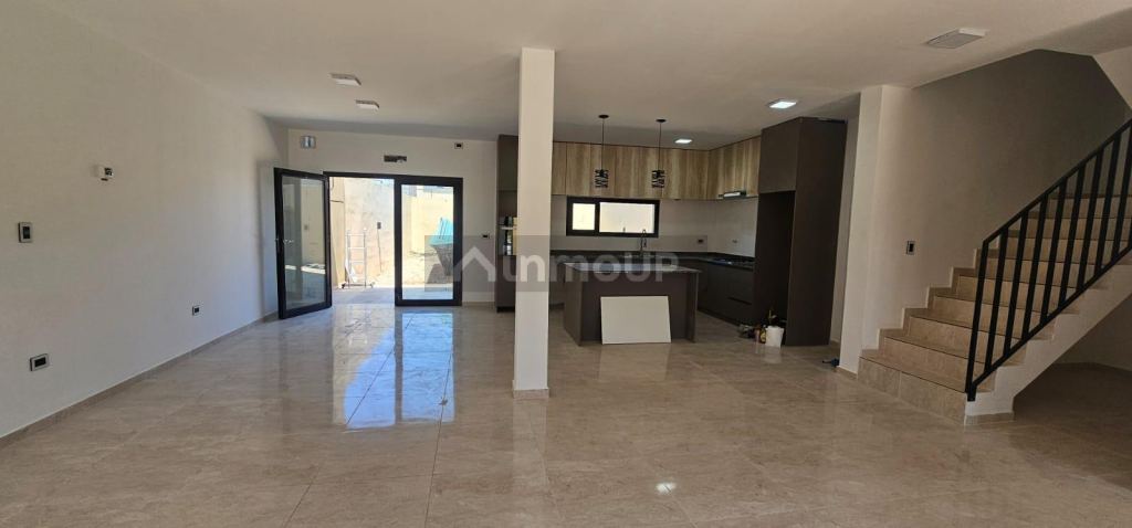 Casa en Venta en Neuquen, Neuquen