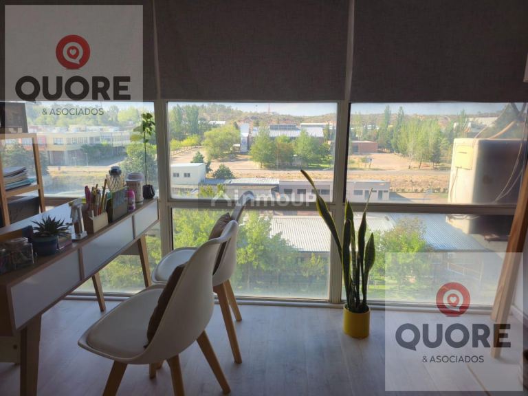 Oficina en Venta en Confluencia, Neuquen