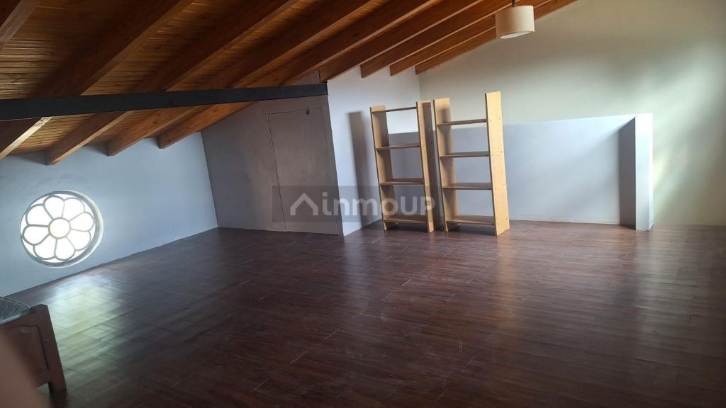 Casa en Alquiler en Neuquen, Neuquen
