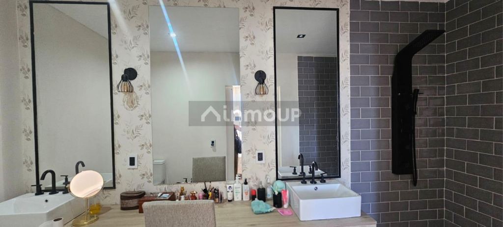 Casa en Venta en Confluencia, Neuquen