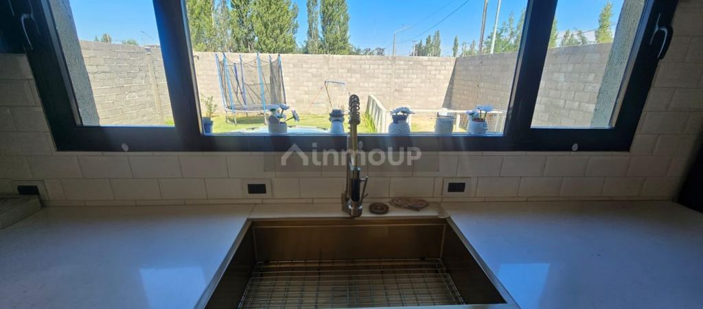 Casa en Venta en Confluencia, Neuquen