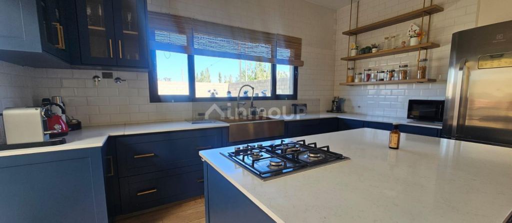 Casa en Venta en Confluencia, Neuquen