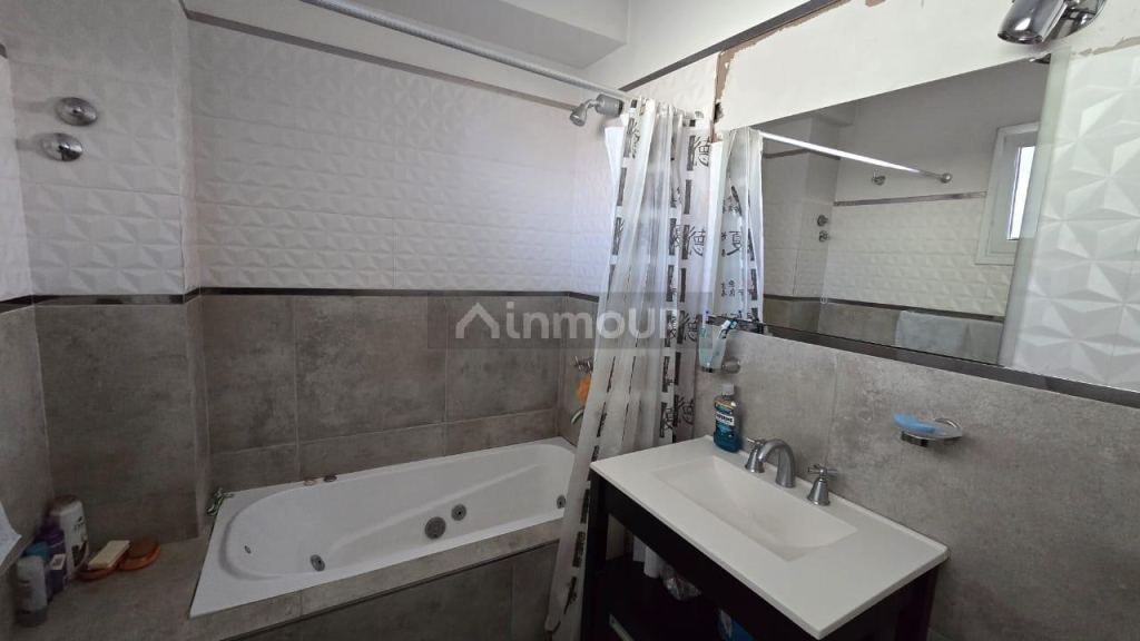 Casa en Venta en General Roca, Rio Negro