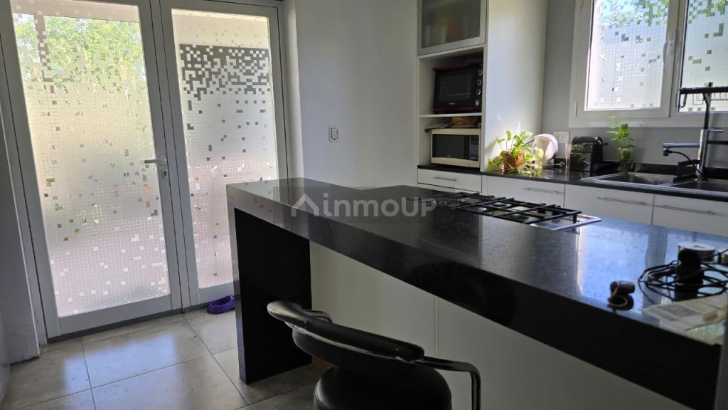 Casa en Venta en General Roca, Rio Negro