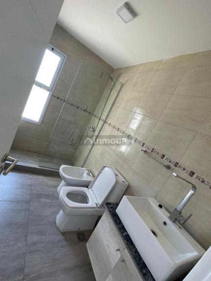 Casa en Alquiler en Confluencia, Neuquen