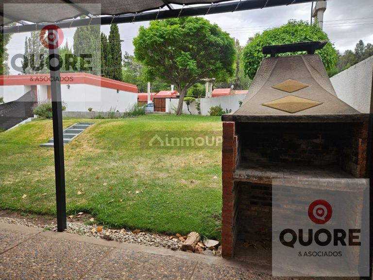 Casa en Venta en Confluencia, Neuquen - USD 145.000 | Inmoup - 24