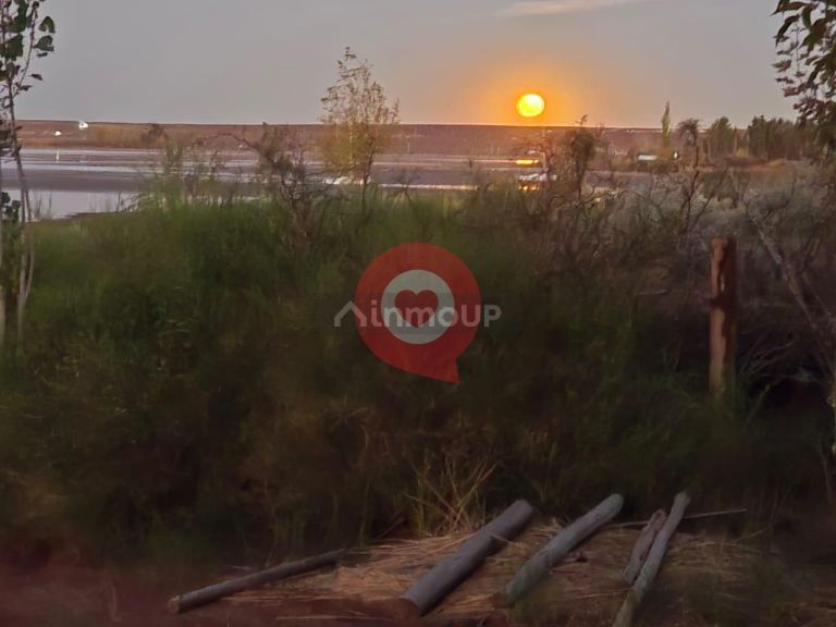Casa en Venta en Neuquen, Neuquen - USD 60.000 | Inmoup - 24