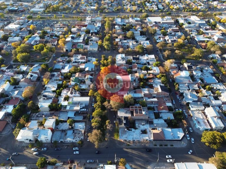 Casa en Venta en Neuquen, Neuquen - USD 83.000 | Inmoup - 28